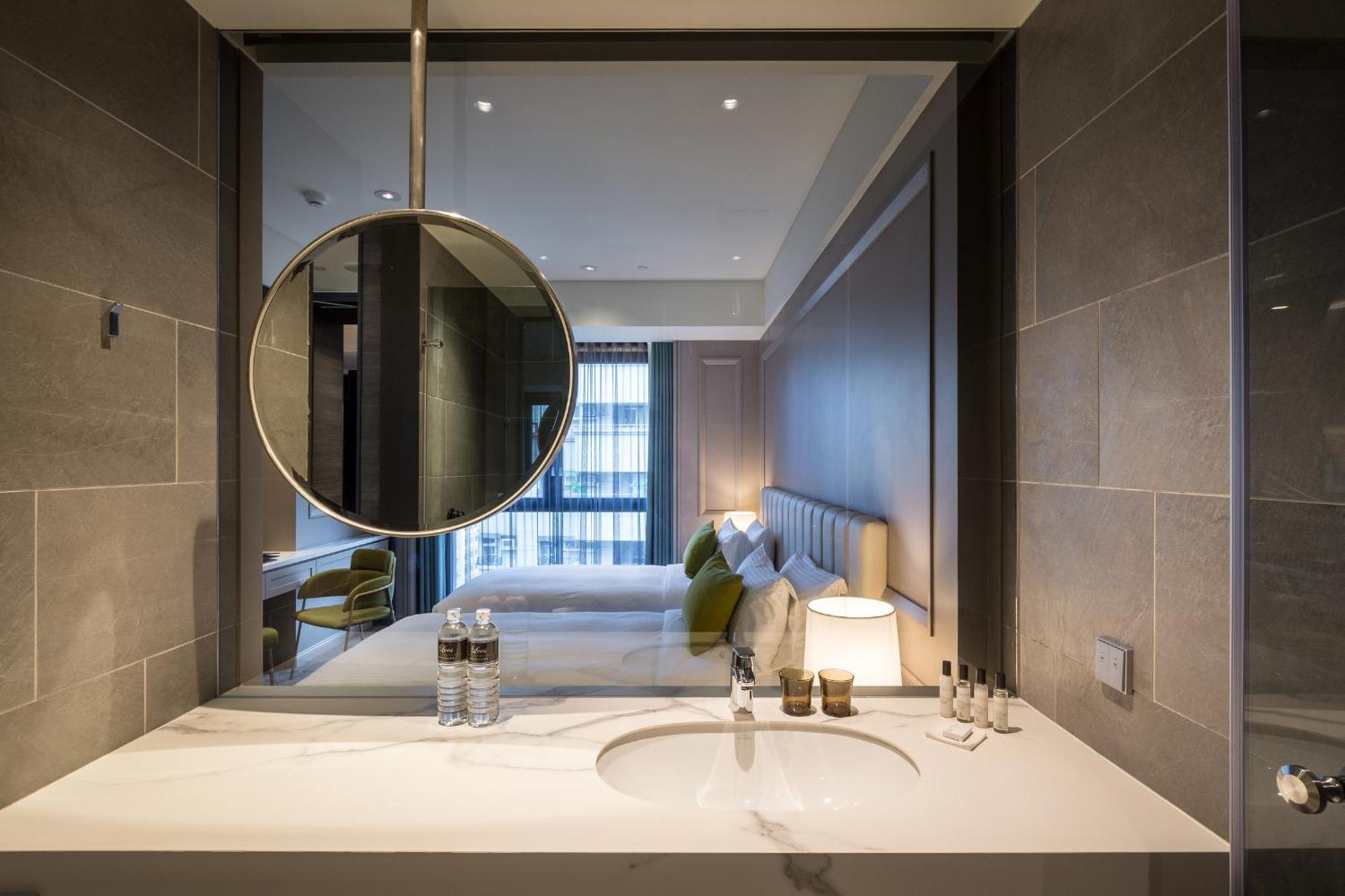 Park Lees Hotel Kaohsiung Exterior foto Bathroom
